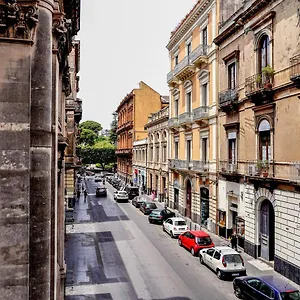  Bed & Breakfast Giardino Bellini-centro